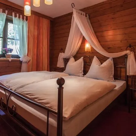 Steindl Haeusl * ריית אים אלפבכטל